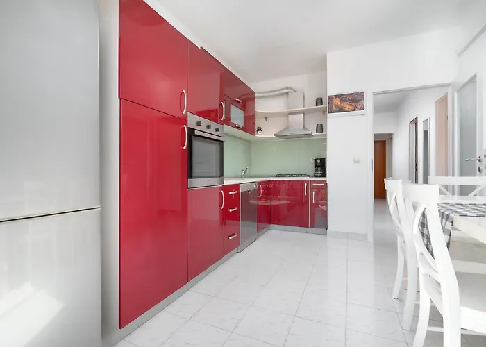 Lech Hvar Apartament *