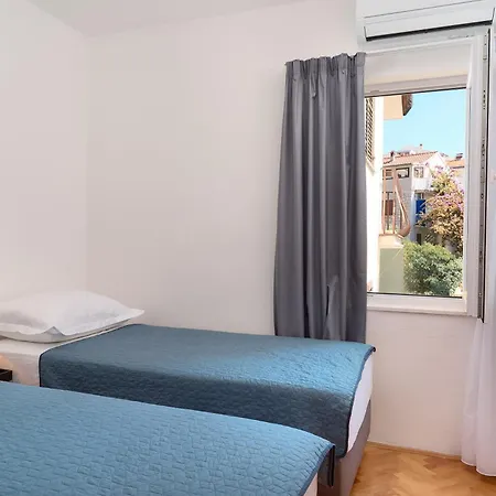 Lech Hvar * 赫瓦尔